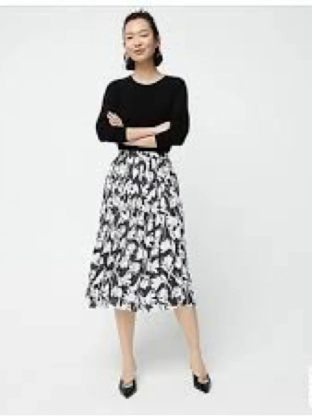 J. Crew Navy and White Floral Pleated Midi Skirt